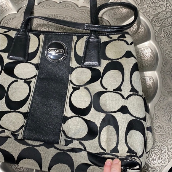 Black Coach Purse - Picture 4 of 14